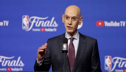 ⚖️NBA对总决赛收视率非常不满！你认为总决赛G6萧华会安排福斯特担任主裁吗？