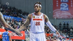 开云体育官方网-周鹏：上海跟着广东调整后陷入了对手的节奏 莫兰德是今晚的MVP