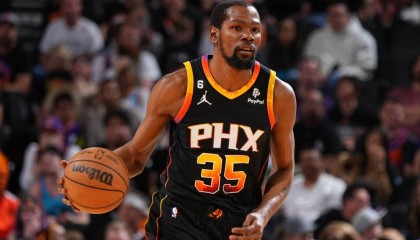 联盟高管：现在这些交易并不意味着杜兰特值12个首轮签